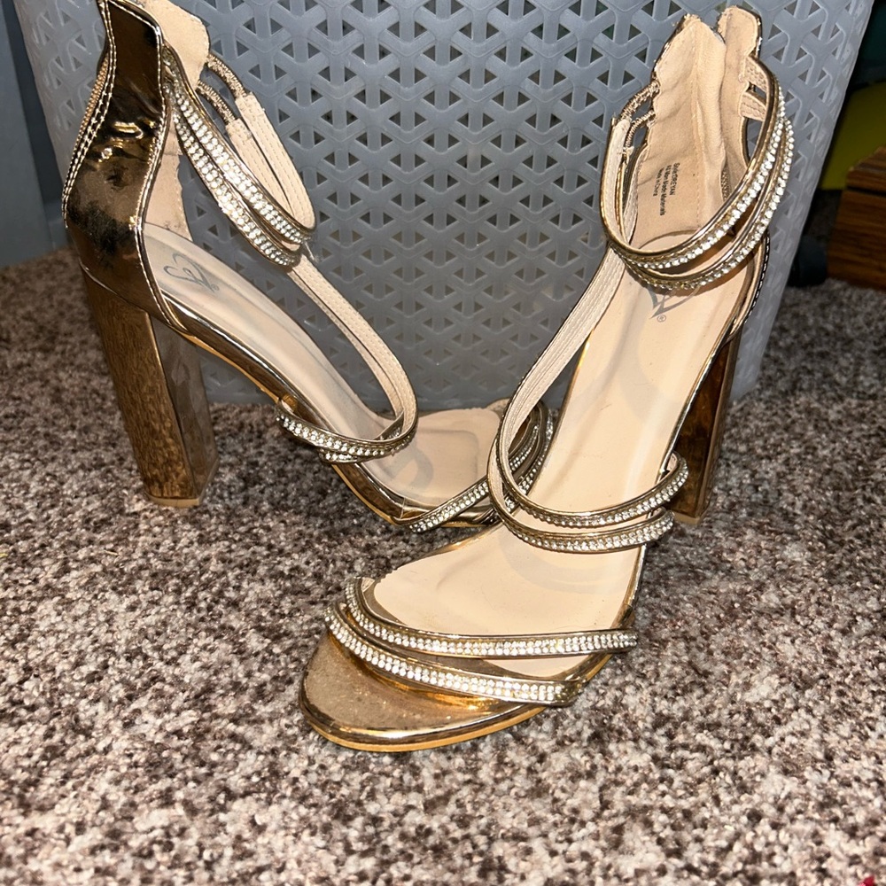 Elegant Gold Strappy Heels
